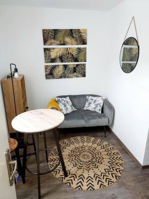 T2 Cosy Vieux Montlucon Apartment Exterior foto